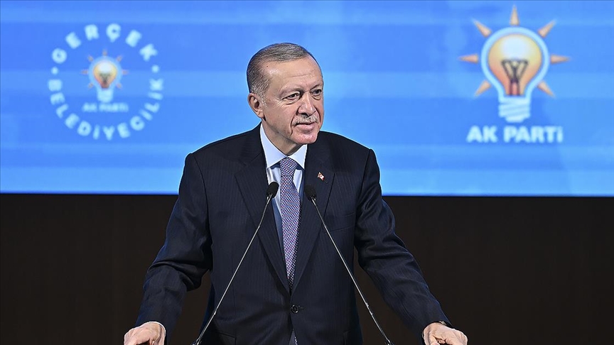 Erdoğan: Biz rakiplerimizle eser, hizmet ve icraat konusunda yarışmak istiyoruz
