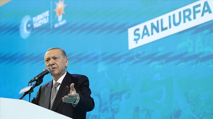 Cumhurbaşkanı Erdoğan: Kimsenin bizi kendi kısır tartışmaları içine çekmesine izin vermeyiz