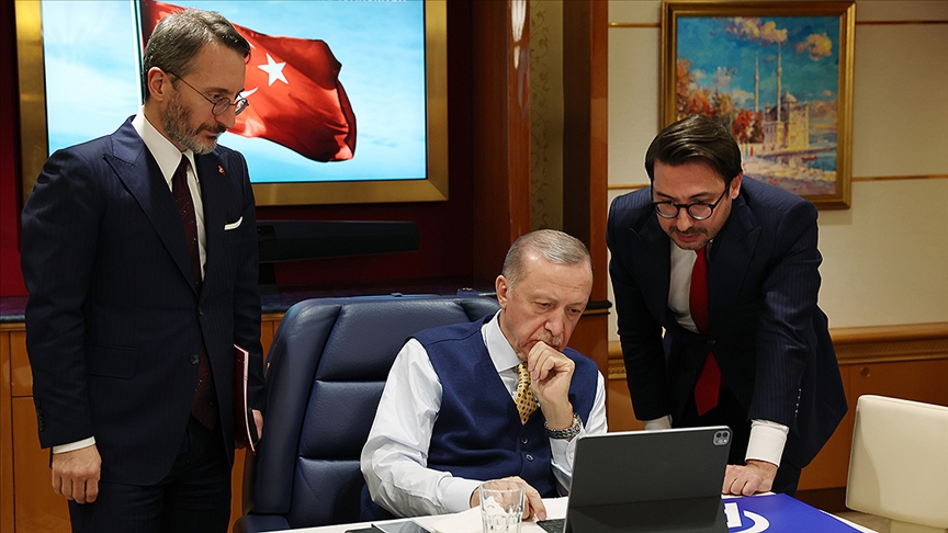 Cumhurbaşkanı Erdoğan AA'nın "Yılın Kareleri" oylamasına katıldı