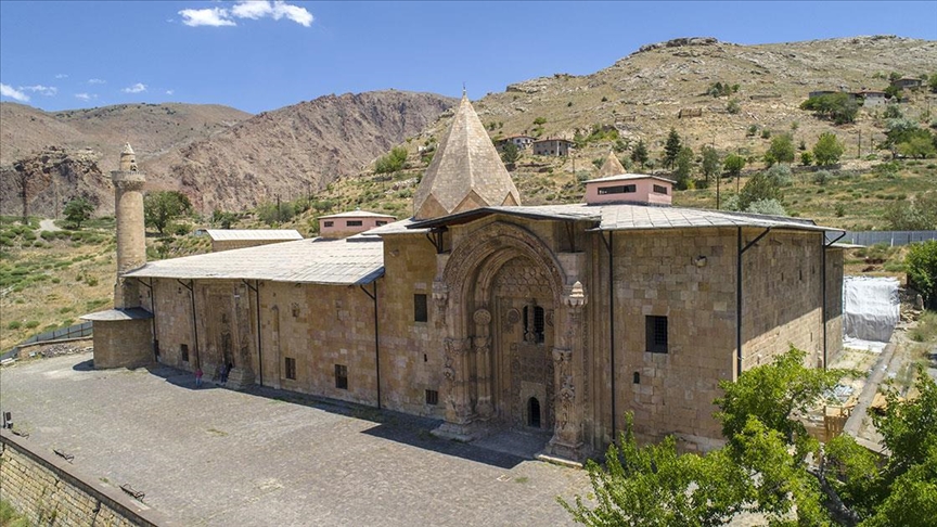 Divriği Ulu Camii ve Darüşşifası yaz aylarında ziyarete açılacak