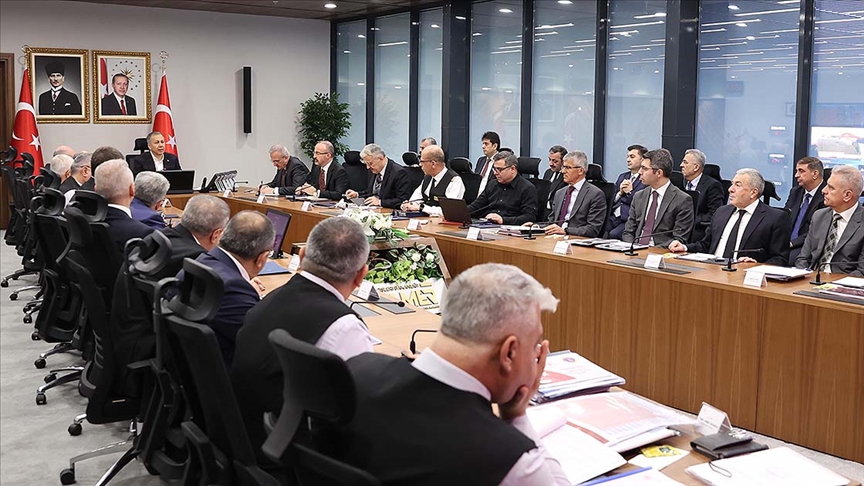 İçişleri Bakanı Yerlikaya başkanlığında "Güvenlik Toplantısı" yapıldı