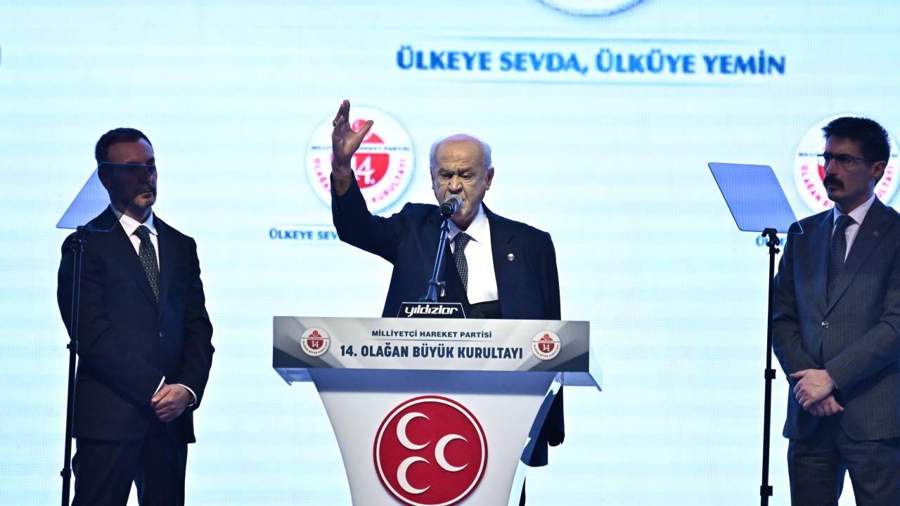 Bahçeli 11. kez MHP Genel Başkanı seçildi!