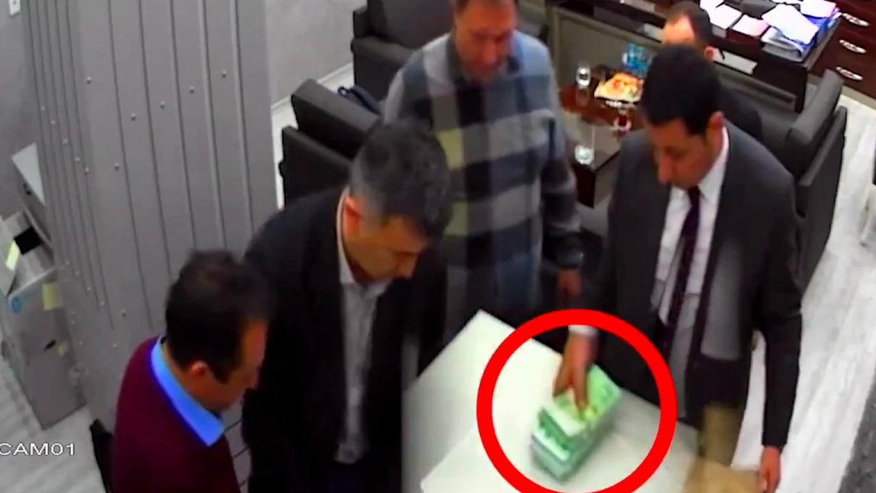 CHP'de "para sayma" görüntüsü: Avukat Gökhan Taşkapan'ın ifadesine ulaşıldı!