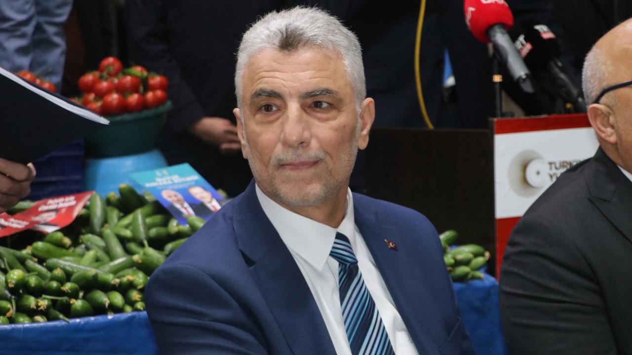 Bolat: Pazarcıların beklediği yeni düzenlemeleri, açıldıktan sonra Meclis'e göndereceğiz