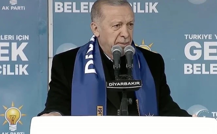 Cumhurbaşkanı Erdoğan: İradenizi ipotek altına aldırmayın