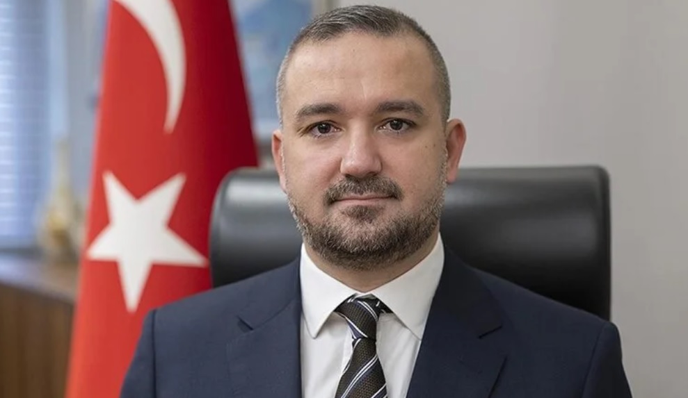 Karahan: Aylık enflasyonun ana eğilimini kalıcı şekilde düşürecek sıkı parasal koşulları sürdüreceğiz