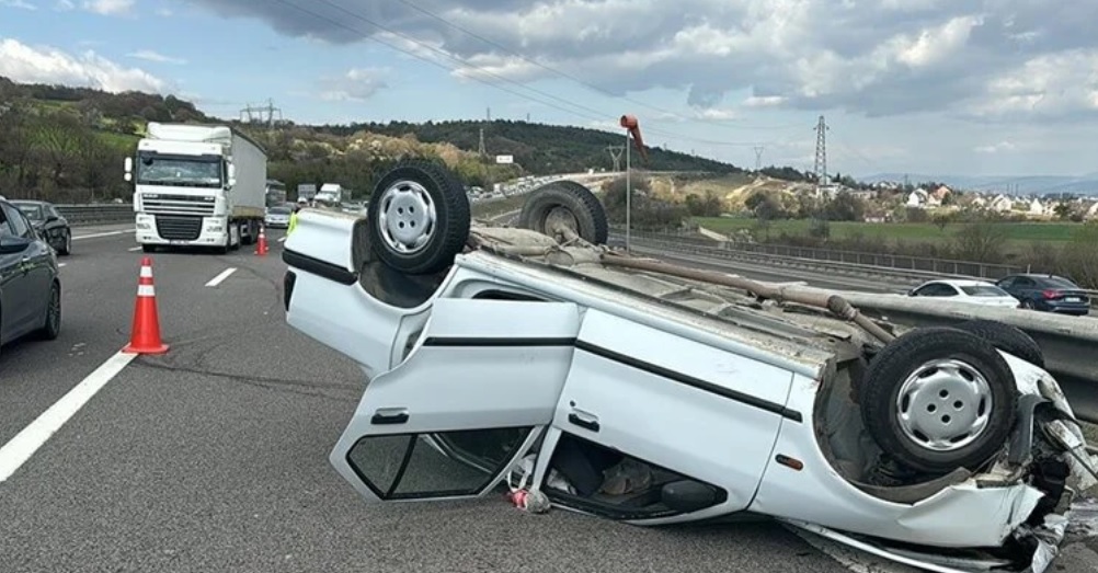 Bayram tatilinin ilk 3 günündeki trafik kazalarında 19 kişi öldü, 2 bin 912 kişi yaralandı