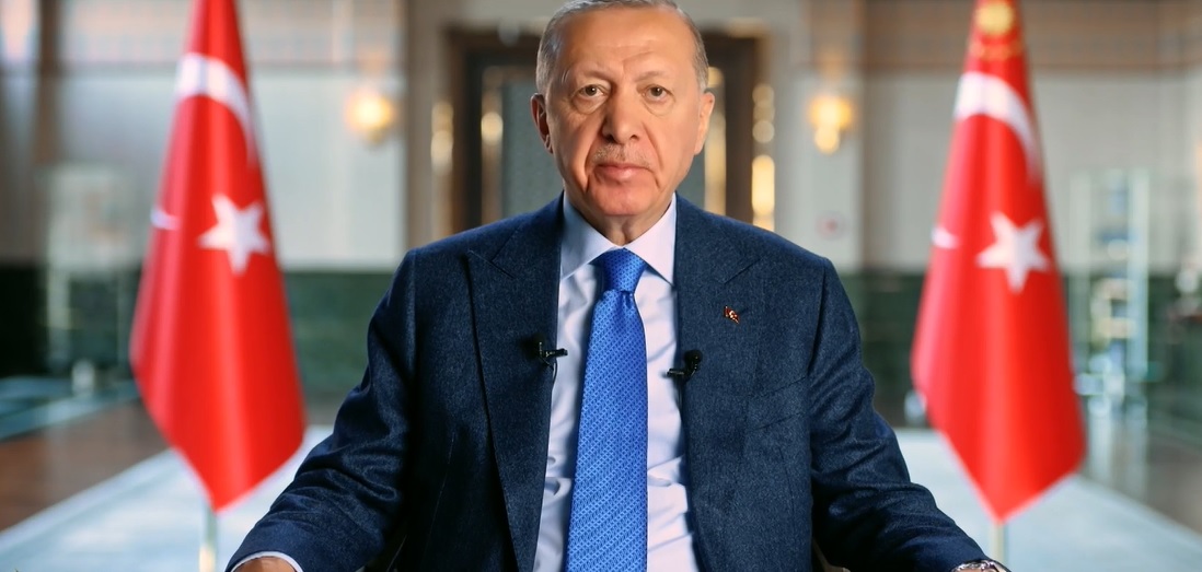 Erdoğan: Gazze'ye 45 bin ton yardım malzemesi sevk ettik