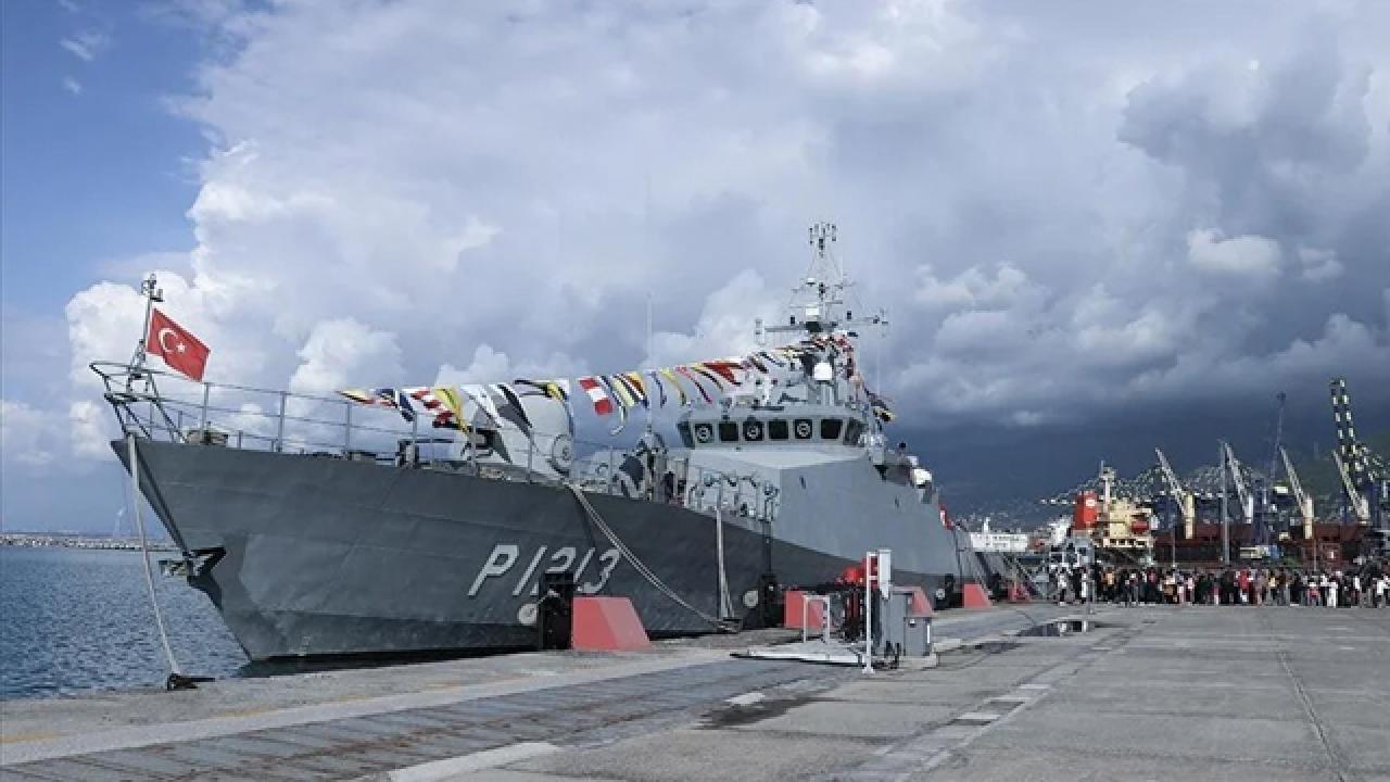 Deniz Kuvvetleri'ne ait 23 gemi ziyarete açıldı