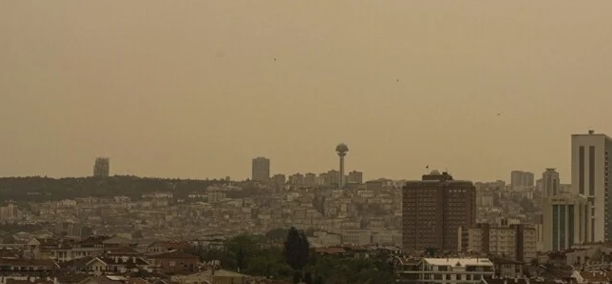 Ankara'da toz taşınımının cuma gece saatlerine kadar görülmesi bekleniyo