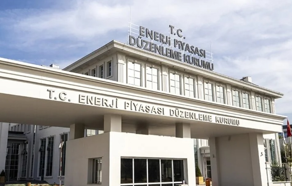 EPDK, bazı akaryakıt depolama tesisleri için tarife değişikliğine gitti