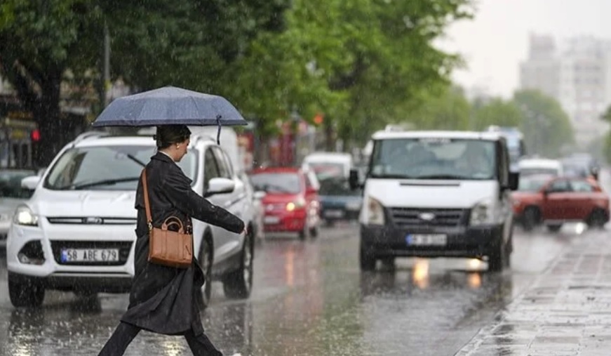 Ankara için gök gürültülü sağanak uyarısı