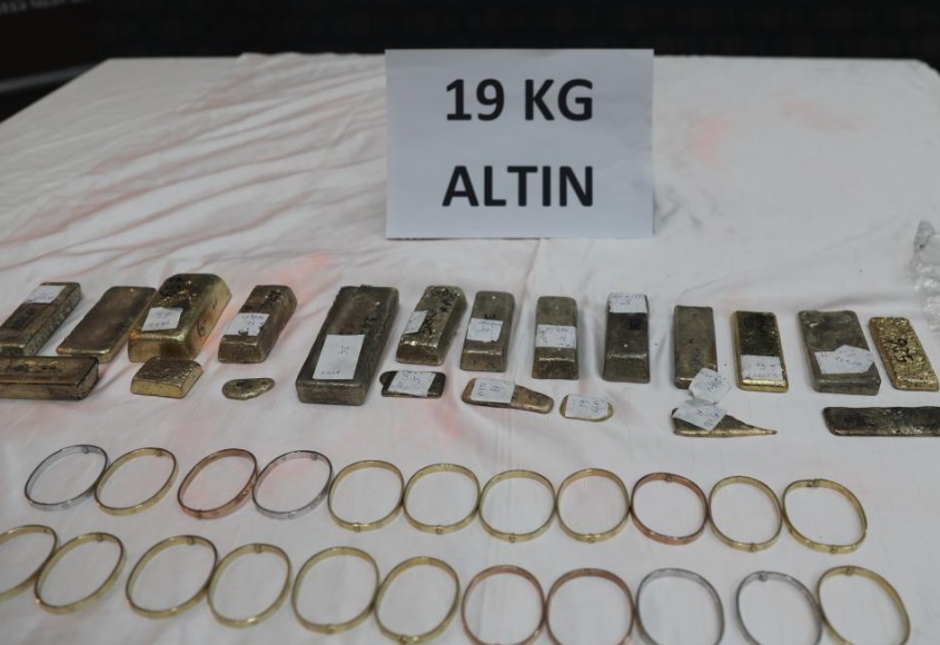Kapıkule'de Gümrük Kaçağı 19 Kilo Altın Yakalandı