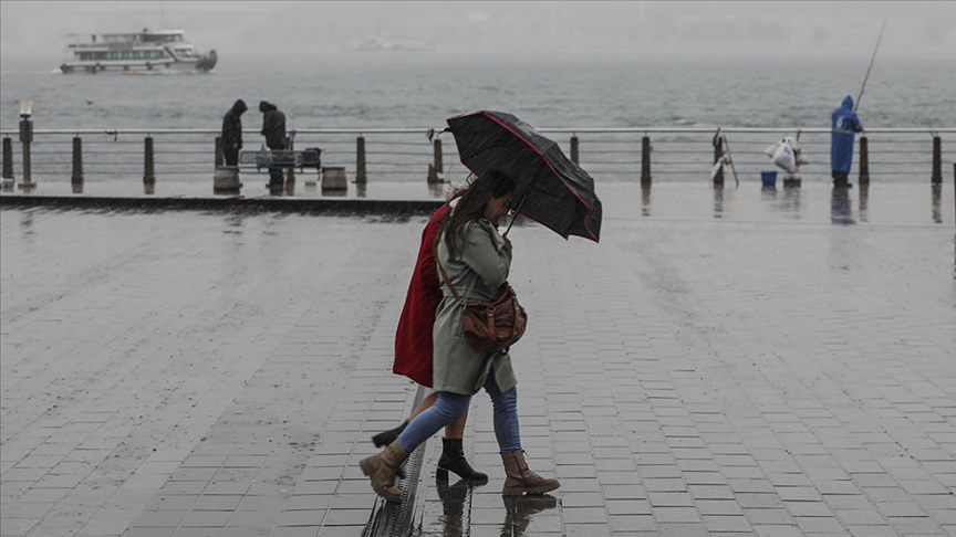 Meteorolojiden bazı bölgeler için sağanak ve fırtına uyarısı