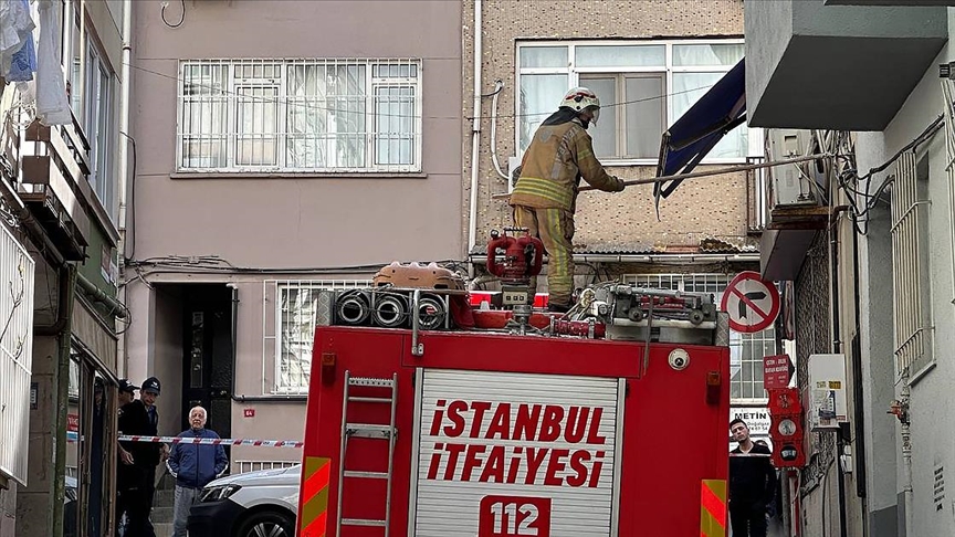 Beşiktaş'ta 5 katlı binada doğal gaz patlaması