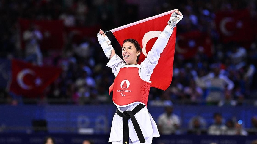 Milli tekvandocu Çavdar, Paris 2024 Paralimpik Oyunları'nda bronz madalya kazandı