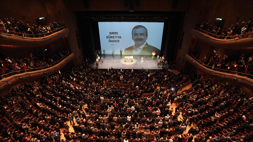 TBMM BAŞKANVEKİLİ ÖNDER İÇİN AKM'DE ANMA TÖRENİ DÜZENLENİYOR