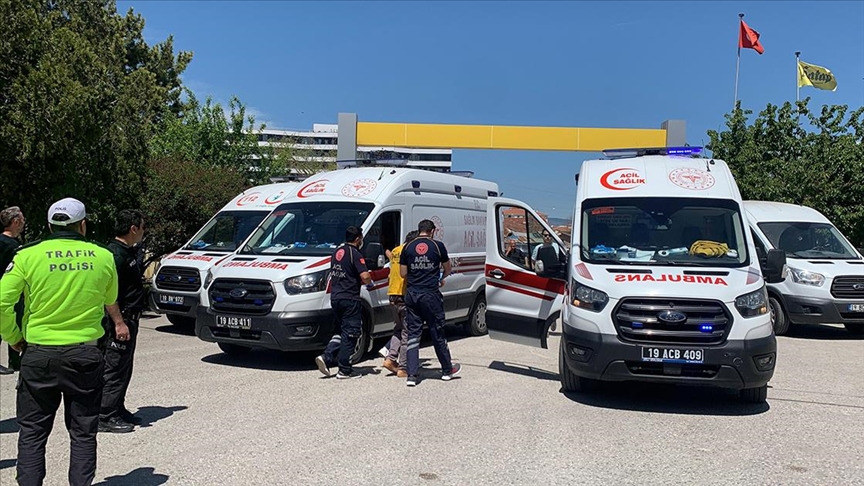 Çorum'da un fabrikasında meydana gelen patlamada 8 kişi yaralandı