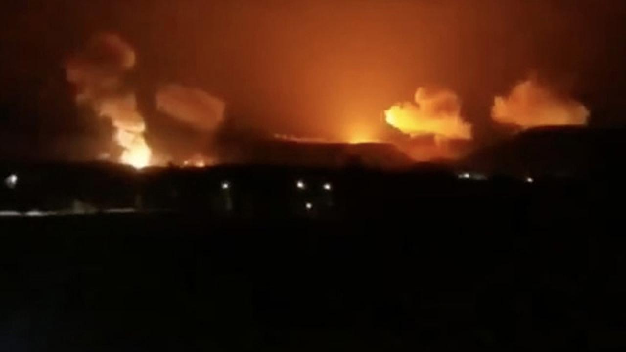 İsrail'in bombaladığı Sana Havalimanı'nda tüm uçuşlar askıya alındı