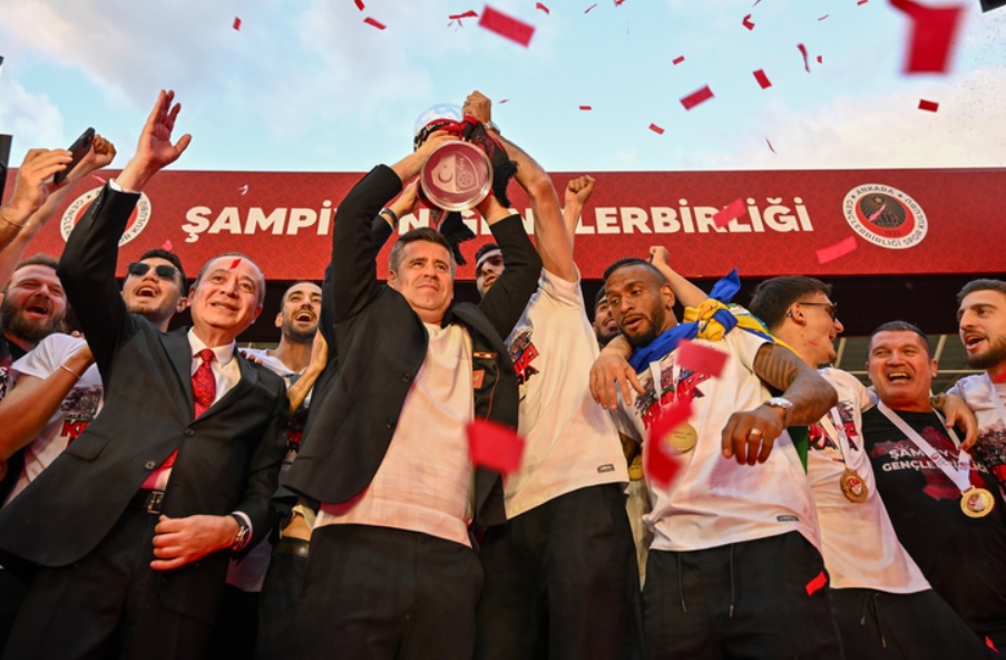 "GENÇLERBİRLİĞİ VE BEN"