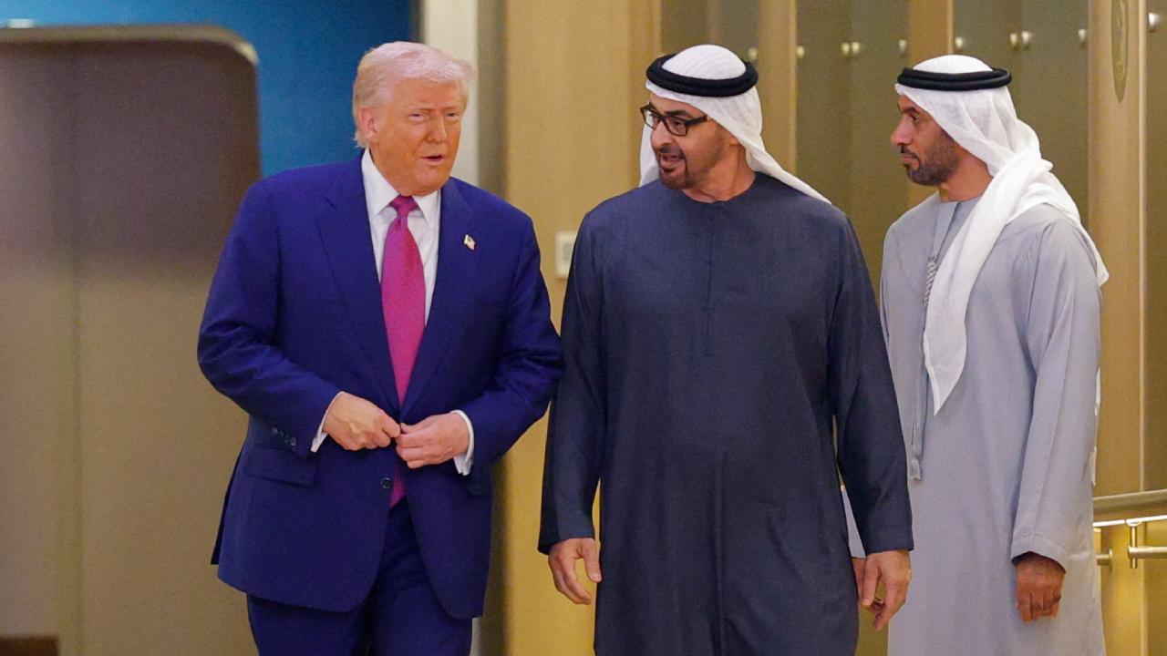 Trump, BAE'nin ABD'ye on yılda 1,4 trilyon dolar yatırım yapacağını söyledi