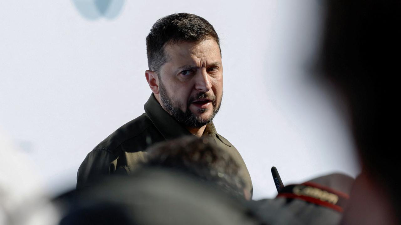 ZELENSKİ: RUSYA'NIN SALDIRILARINDA EN AZ 15 KİŞİ ÖLDÜ, 75 KİŞİ YARALANDI