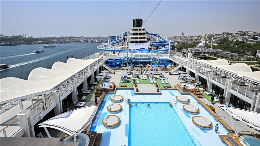 İSTANBUL KRUVAZİYER TURİZMİNDE BÖLGESEL MERKEZ HALİNE GELİYOR