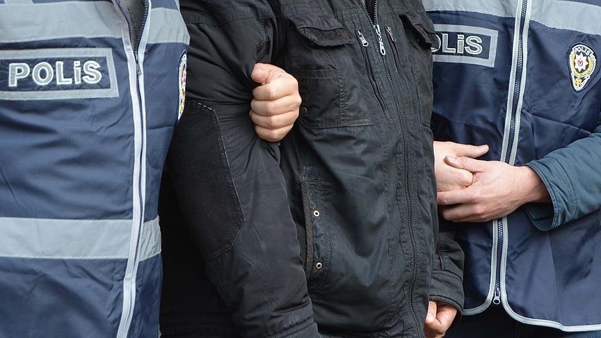 İst. merkezli 8 ilde restoran zincirine yönelik FETÖ operasyonunda 60 zanlı yakalandı