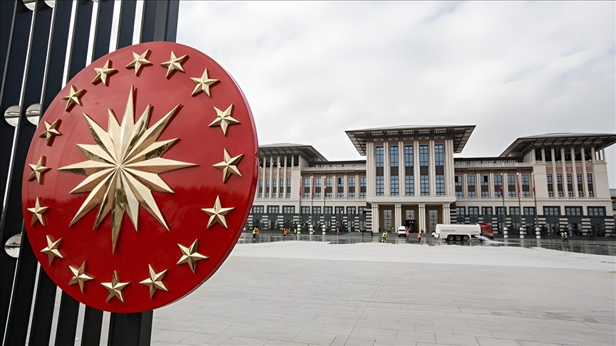 CUMHURBAŞKANLIĞI HÜKÜMET SİSTEMİ'NDE YEDİ YIL GERİDE KALDI