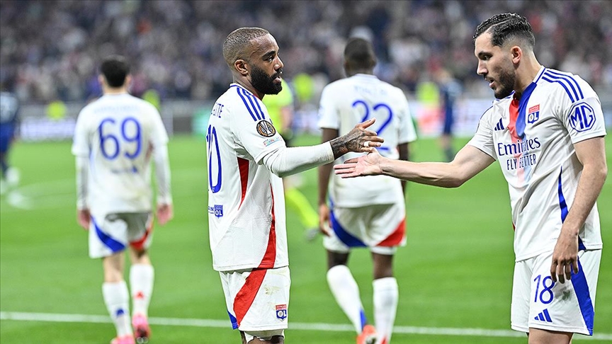 OLİMPİK LYON 2. LİGE DÜŞÜRÜLDÜ!