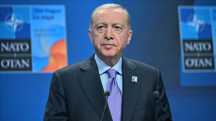 Erdoğan: Orta Doğu'da barışın temini için herkesin elini taşın altına koyması gerekiyor
