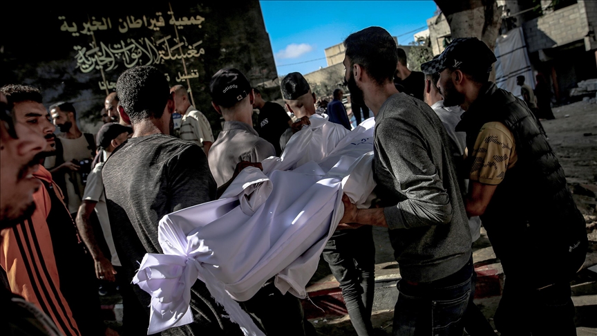 İSRAİL'İN GAZZE'YE SON 24 SAATTE DÜZENLEDİĞİ SALDIRILARDA 105 FİLİSTİNLİ HAYATINI KAYBETTİ