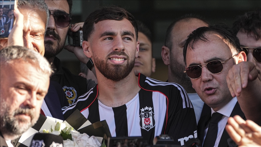 Orkun Kökçü, resmen Beşiktaş'ta..