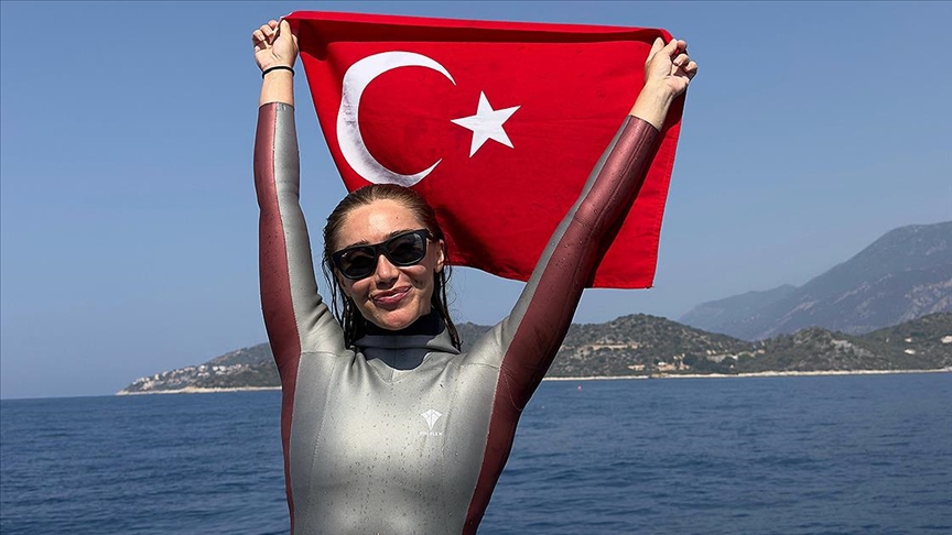 Şahika Ercümen, Serbest Dalış Türkiye Şampiyonası'nda 4 altın madalya kazandı