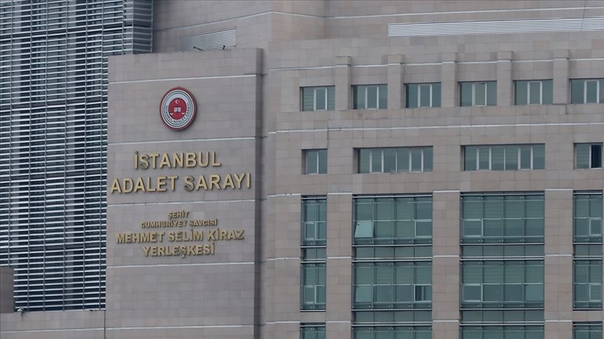 İBB'YE YÖNELİK YOLSUZLUK SORUŞTURMASINDA GÖZALTINA ALINAN 17 ZANLI ADLİYEDE