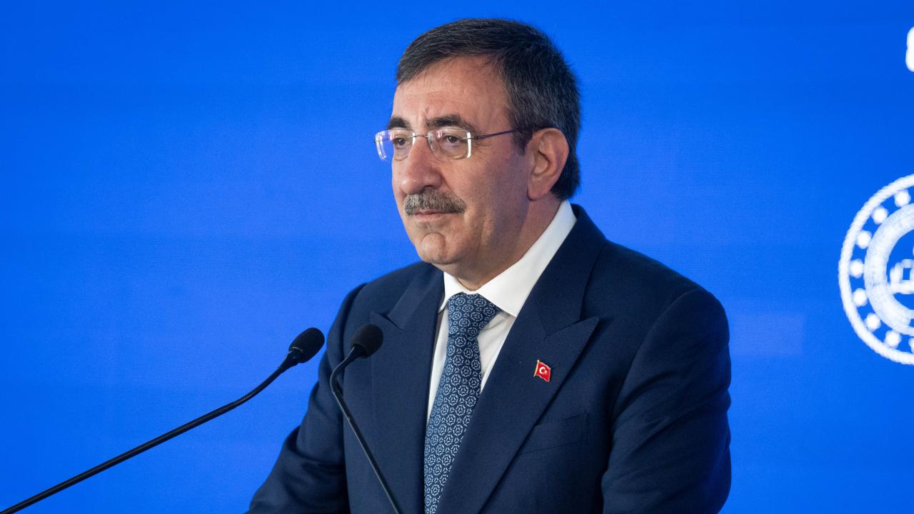 YILMAZ'DAN "NETANYAHU YÖNETİMİNE BASKININ ARTIRILMASI" ÇAĞRISI