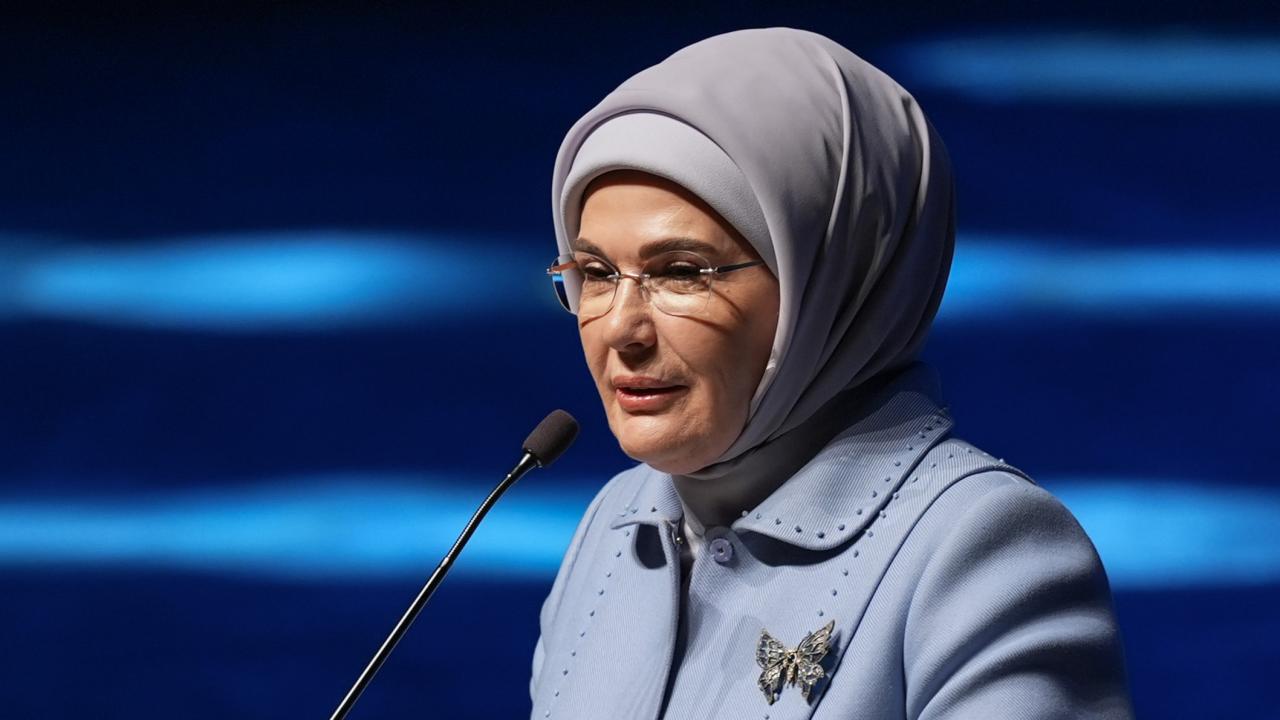 Emine Erdoğan'dan ağaçları koruma çağrısı