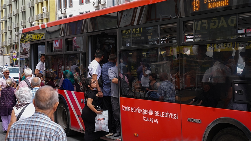 İZMİR'DE ULAŞIMA ZAM