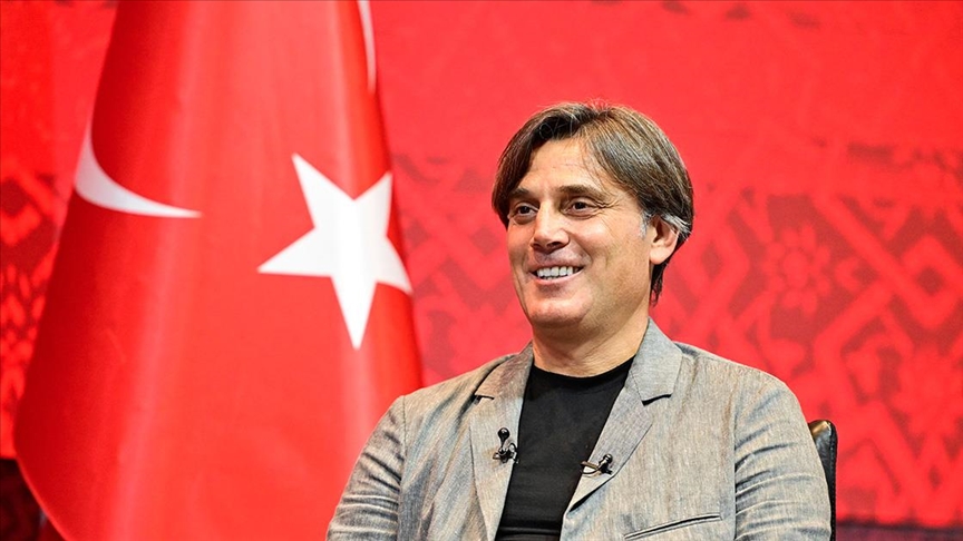 A MİLLİ TAKIM TEKNİK DİREKTÖRÜ VİNCENZO MONTELLA, DÜNYA KUPASI'NA ODAKLANDI