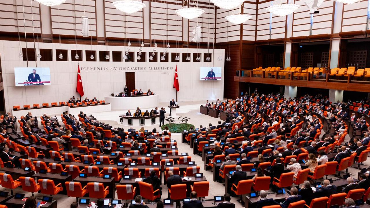 TBMM'DE GAZZE TEZKERESİ İTTİFAKLA KABUL EDİLDİ