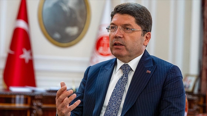 ADALET BAKANI TUNÇ: YARGI KARARINA UYULMASI HUKUK DEVLETİNİN GEREĞİDİR