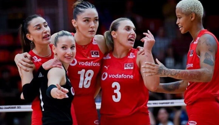 DÜNYA VOLEYBOL ŞAMPİYONASI FİNALİ: TÜRKİYE - İTALYA