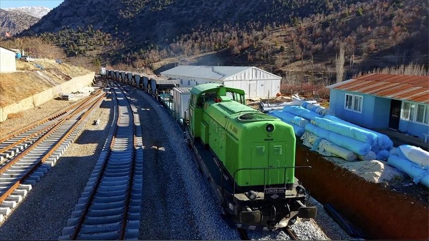 MALATYA-GÖLBAŞI-NARLI-NURDAĞI DEMİR YOLU HATTI YARIN HİZMETE AÇILIYOR