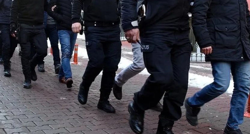 Konya merkezli FETÖ operasyonunda 21 şüpheli yakalandı