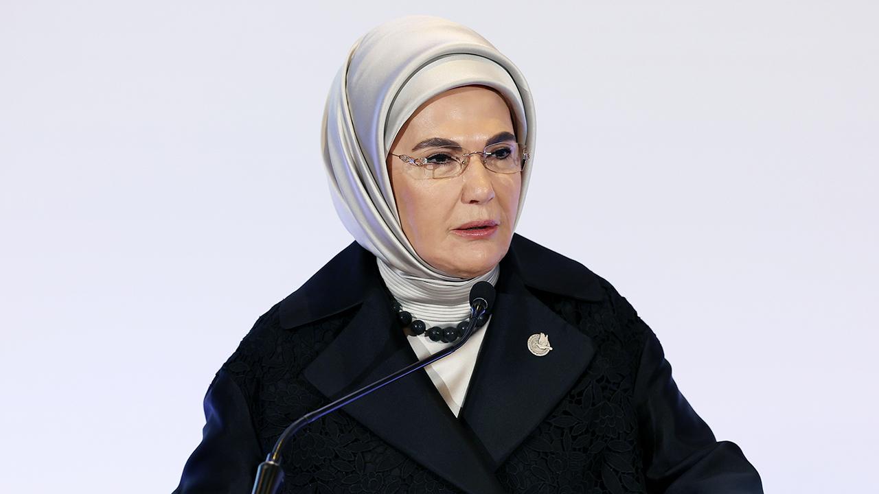 EMİNE ERDOĞAN ABD'DE İKİLİ GÖRÜŞMELER GERÇEKLEŞTİRDİ