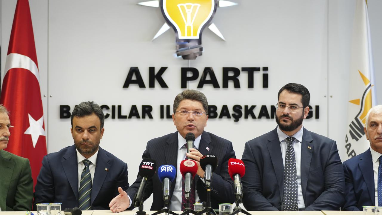 BAKAN TUNÇ: CHP KENDİ İÇİNDE KAVGALI