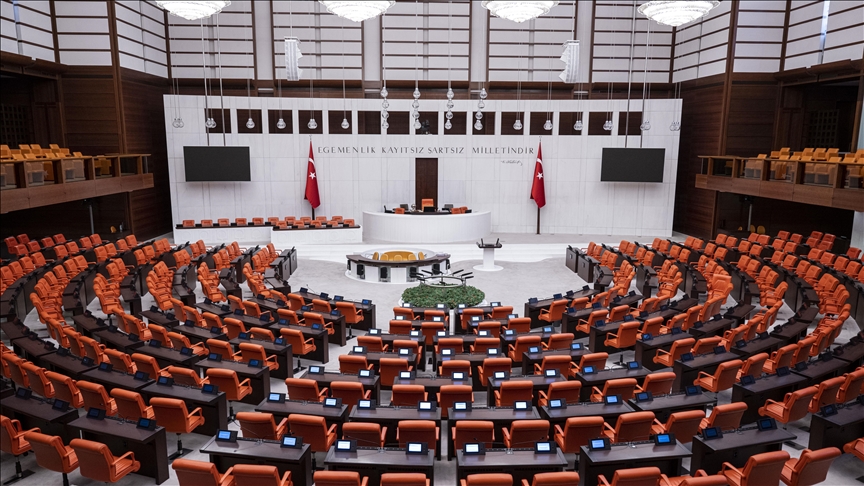 ..YENİ YASAMA YILI BAŞLIYOR..