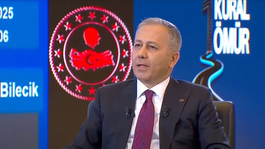 CANLI - İçişleri Bakanı Yerlikaya, Anadolu Ajansı özel yayınına katılıyor
