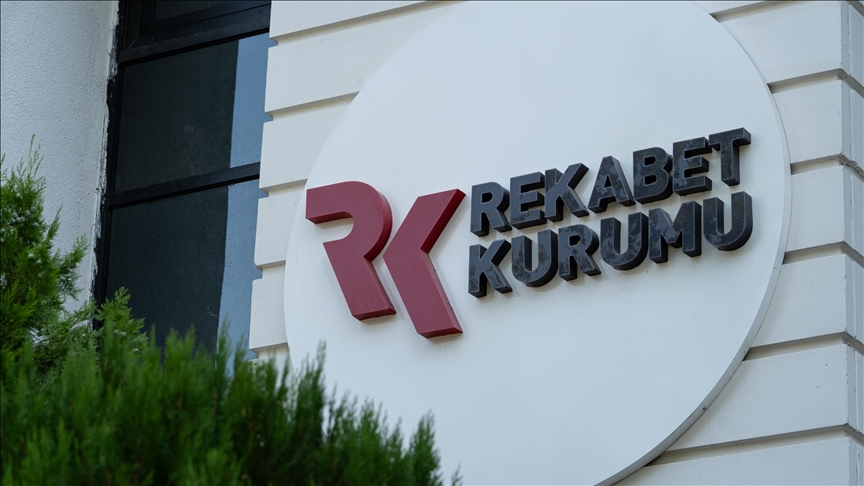 REKABET KURULU, ADİDAS'A 402,3 MİLYON LİRA CEZA VERDİ