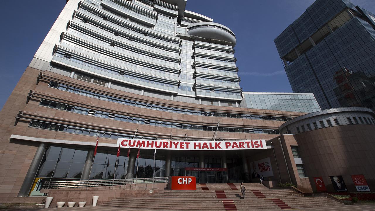 CHP'Lİ BEŞİKTAŞ BELEDİYE MECLİS ÜYESİ ALTUNPUL PARTİSİNDEN İSTİFA ETTİ